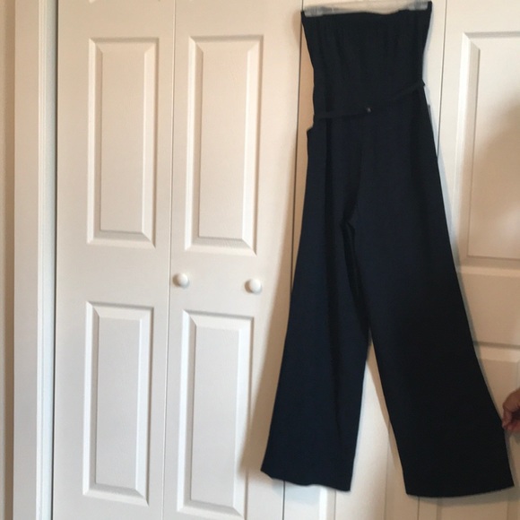 The Limited Black Jumper Sz XS. Online Exclusive - Picture 3 of 7